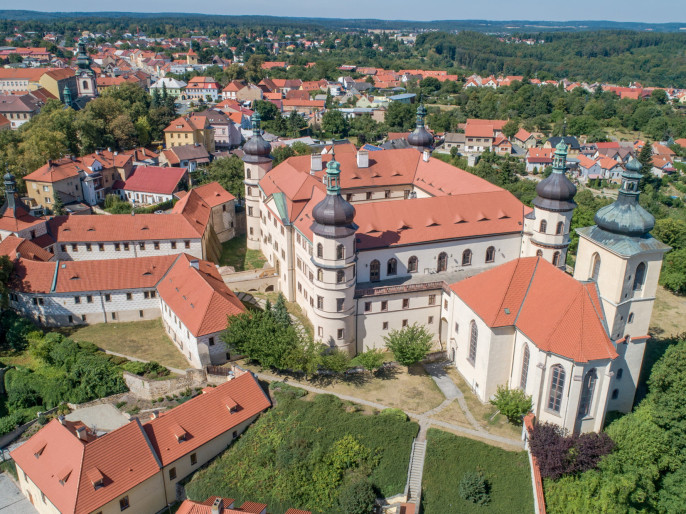 2018-Kostelec n.Č.l.-zámek_02